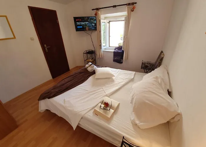 Дом отдыха Gem - Zf Hvar House